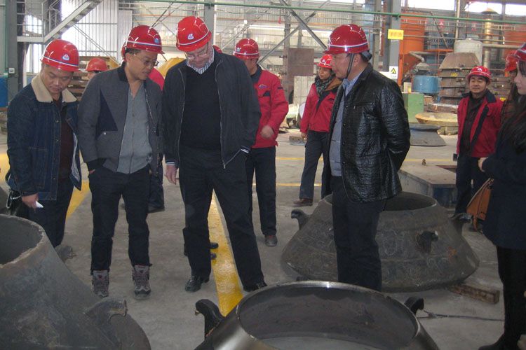 你们是只做国内市场,还是国内外市场都做呢?