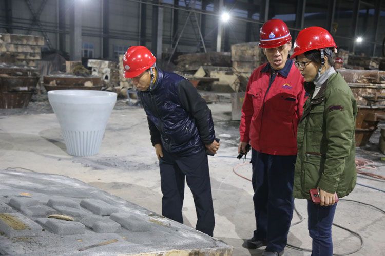 欢迎南英NYMT公司金南镇、方京子一行来金阳石考察合作