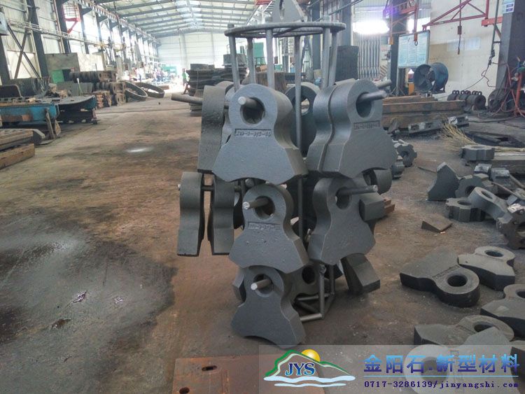 湖北高锰钢破碎机锤头厂