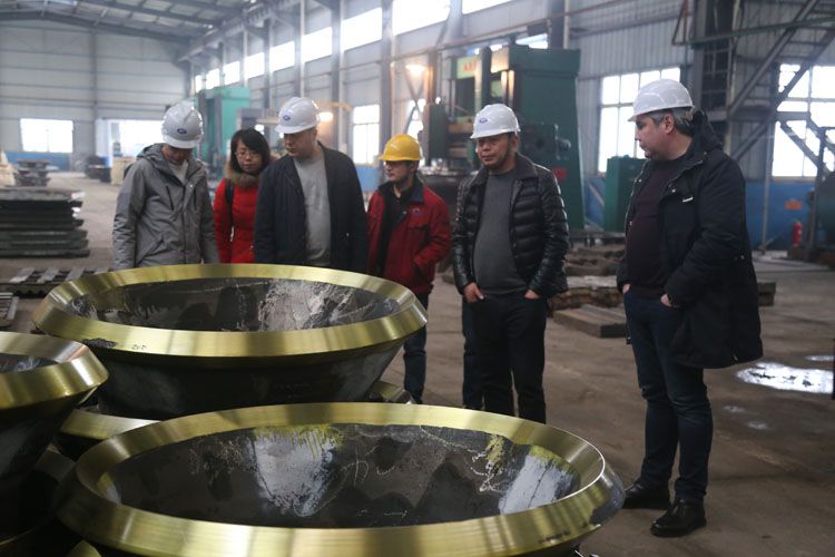 俄罗斯客户到访金阳石