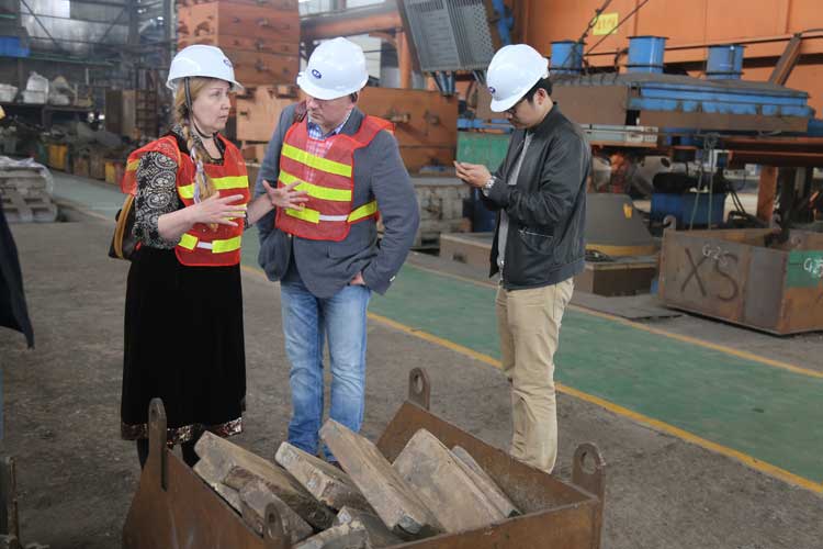 俄罗斯客户到访金阳石